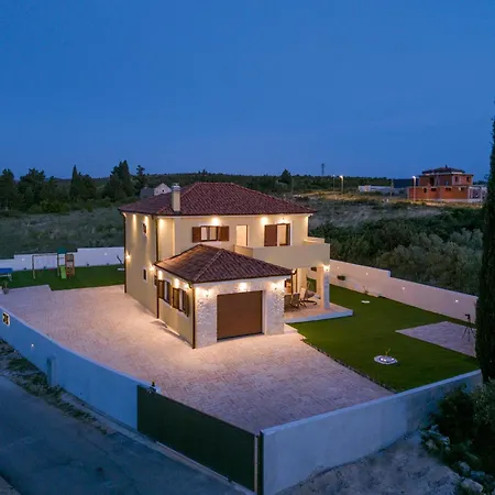 Rustica Zadarvillas *